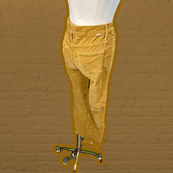 MOTHER Denim ‘High Waisted Looker Ankle Chew’ Corduroy Pant in “Okra” Size 24 - Picture 16 of 16